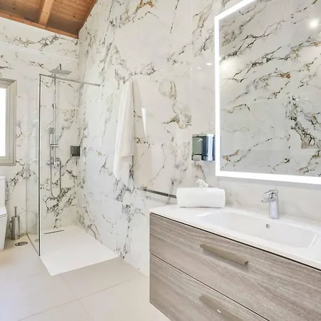 Golden Atlantico Caleta De Fuste