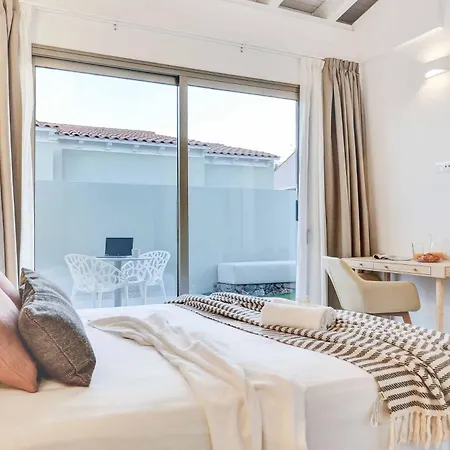 Golden Atlantico Villa *