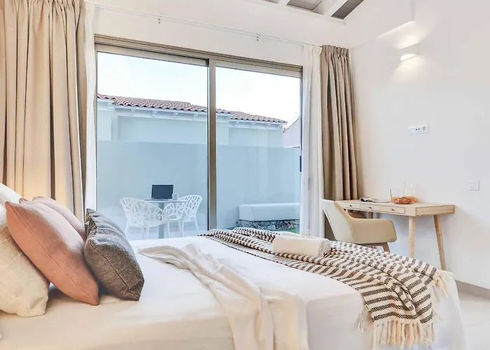 Golden Atlantico Villa *